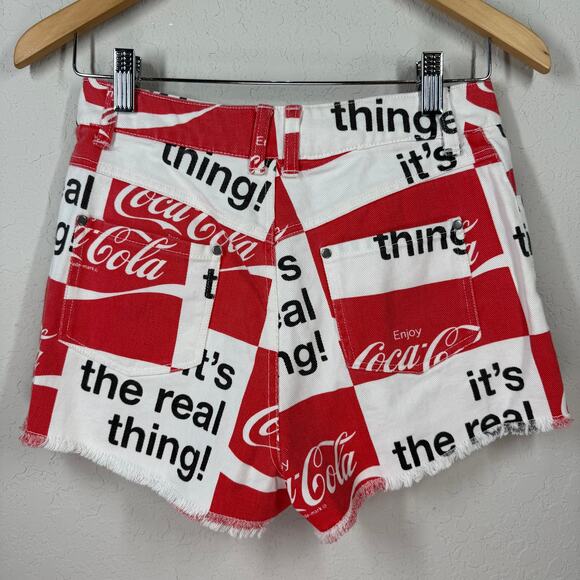 Women's Coca-Cola Red, White, Black Raw Hem Shorts Size S - Picture 6 of 6